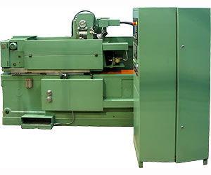 Фото шліцешліфувального верстата 3В451 з ЧПУ. Фото шліцешліфувального верстата 3В451 з ЧПУ.